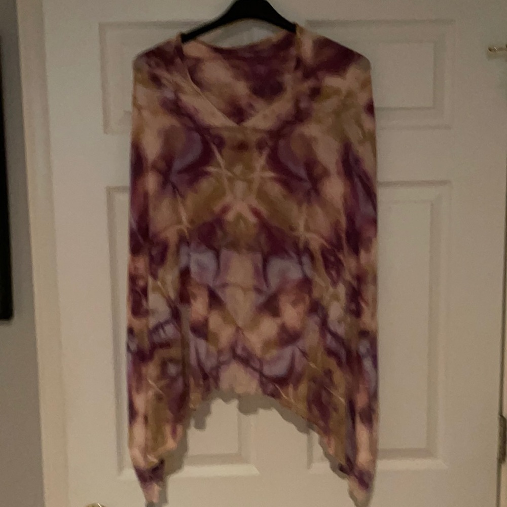 Brightlytwisted poncho/scarf